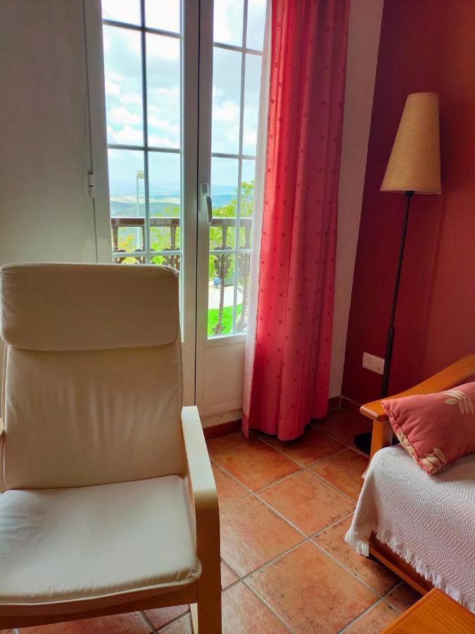 Apartamento Avenida Del Parque Cazorla Kültér fotó